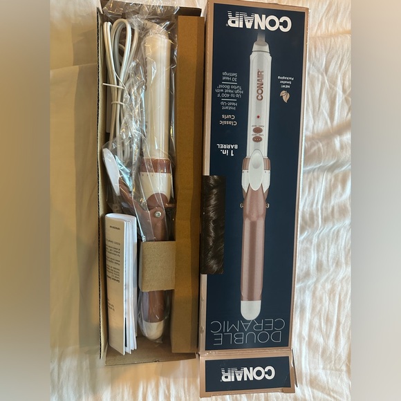 Brand new Conair CD701GNC Double Ceramic 1" Curling Iron - Picture 2 of 3